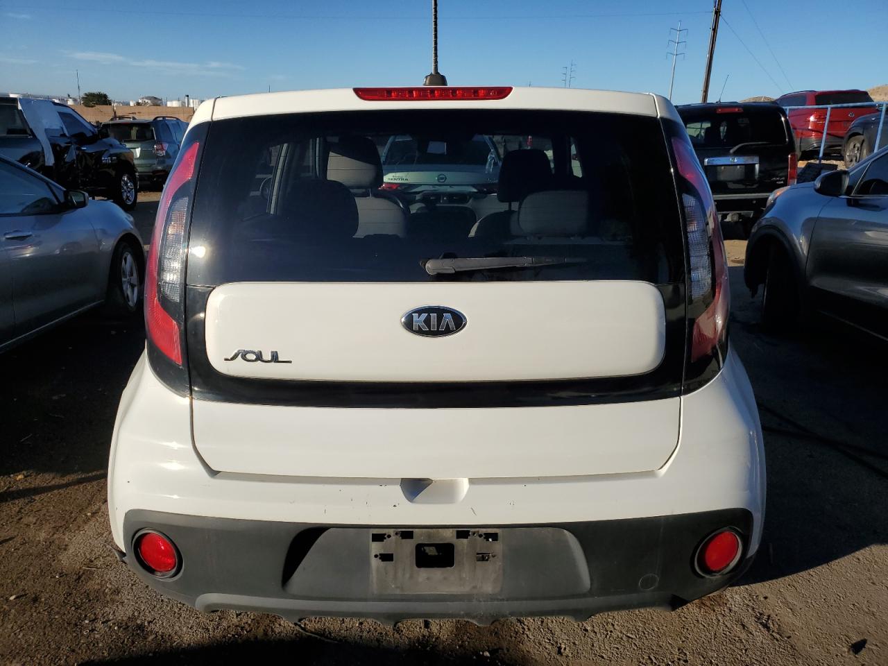 2018 Kia Soul VIN: KNDJN2A24J7583828 Lot: 73569713