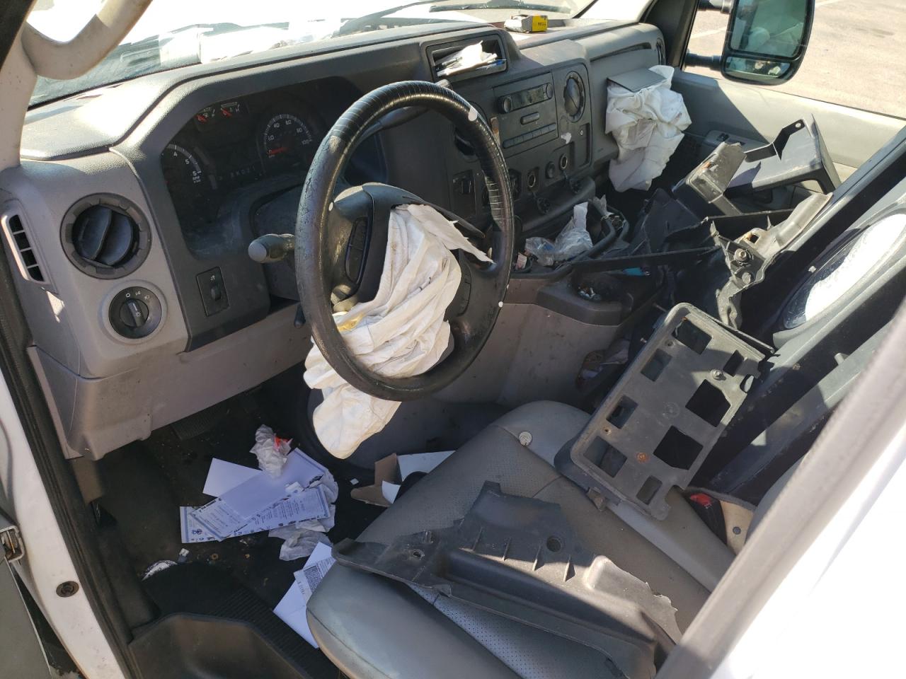 2014 Ford Econoline E250 Van VIN: 1FTNE2EW3EDA66834 Lot: 70092973