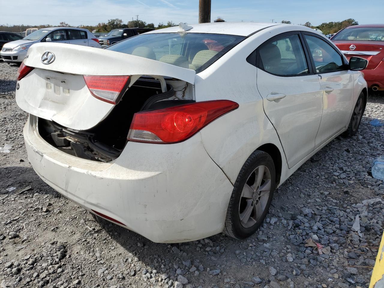 2013 Hyundai Elantra Gls white null gas 5NPDH4AE5DH302095 photo #4