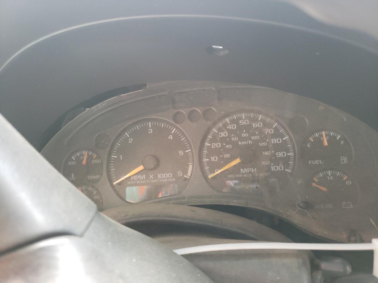 2000 Chevrolet Blazer VIN: 1GNDT13W9Y2358557 Lot: 65917743