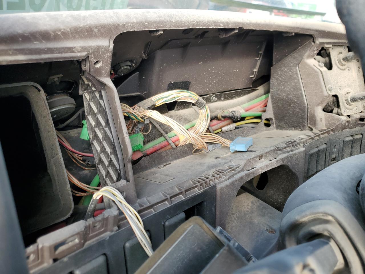 4V5NC9UG7EN147080 2014 Volvo Vn Vnl