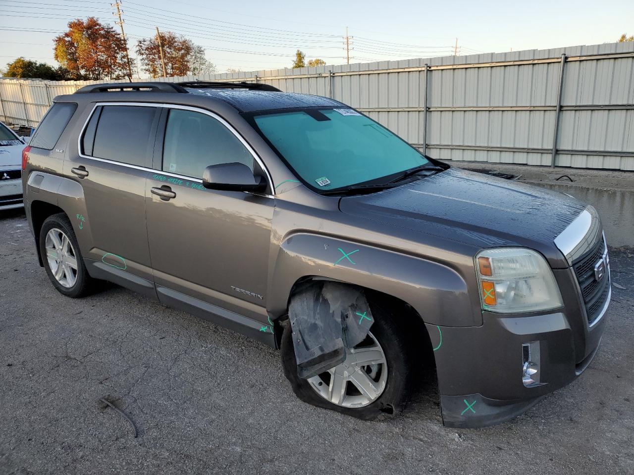 2010 GMC Terrain - Image 4