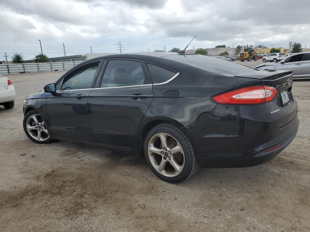 2015 Ford Fusion Se VIN: 3FA6P0H75FR274672 Lot: 73491063