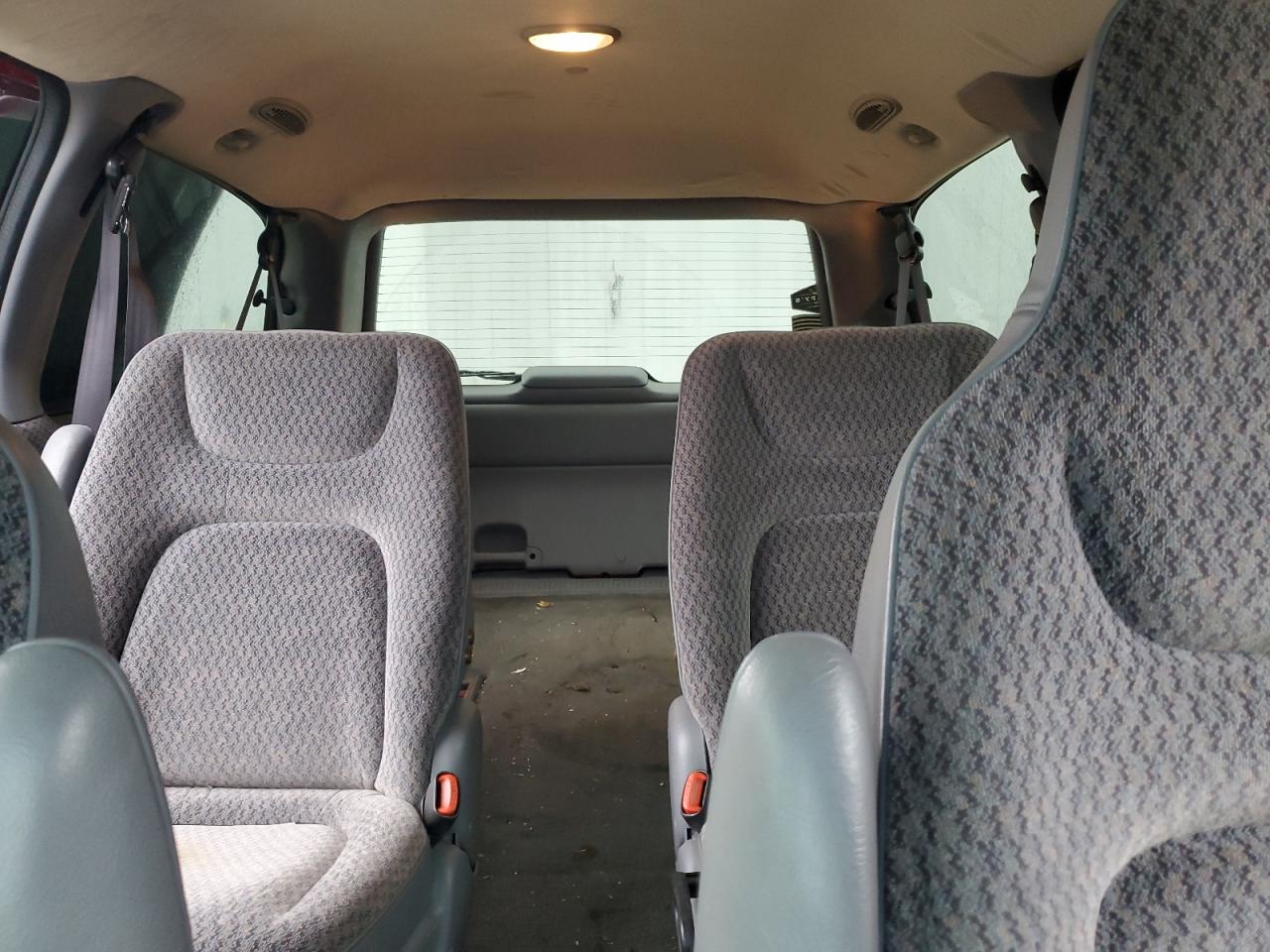 1998 Dodge Grand Caravan Se VIN: 1B4GP44G1WB602117 Lot: 70676553