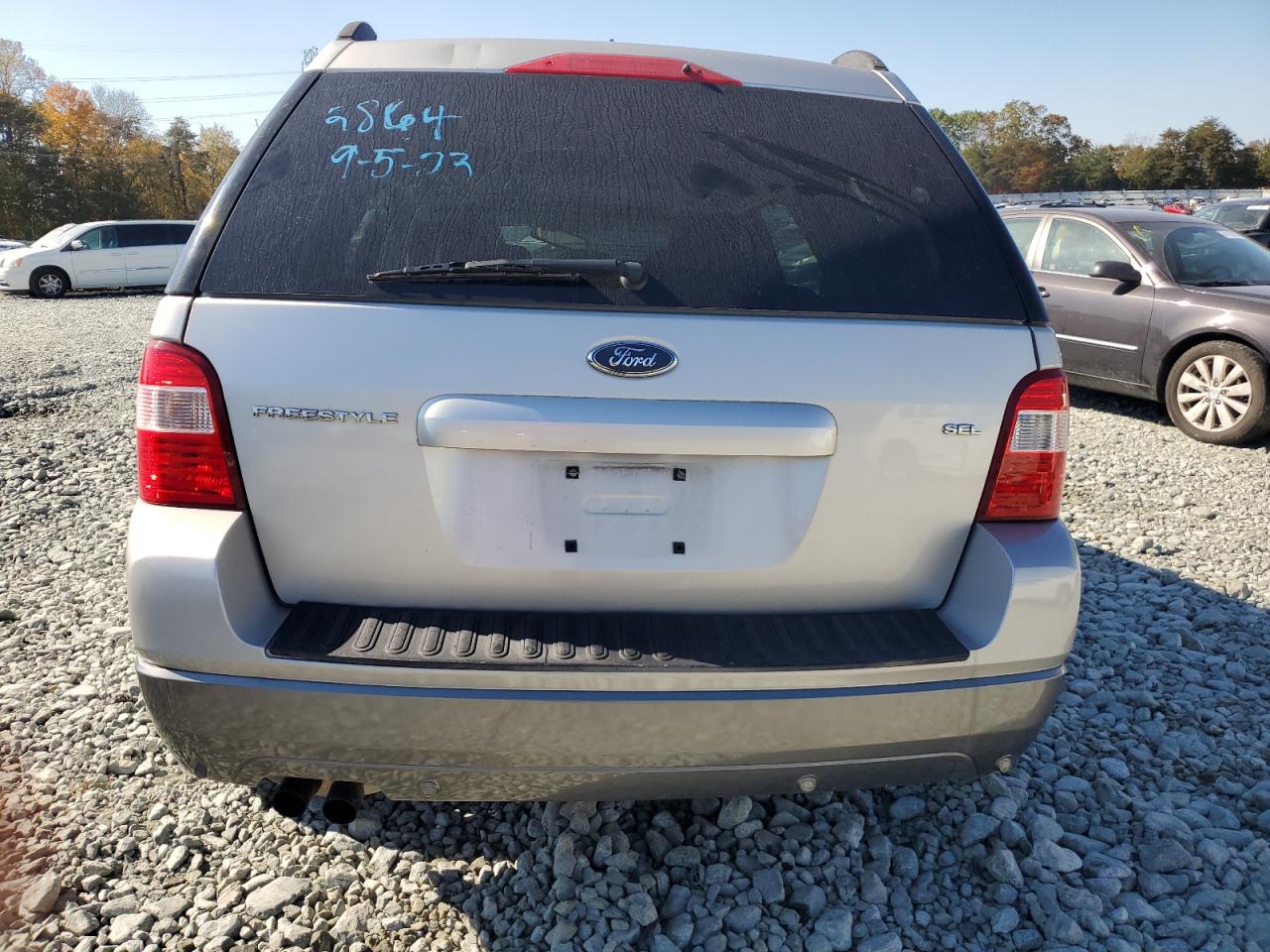 1FMDK02137GA22864 2007 Ford Freestyle Sel