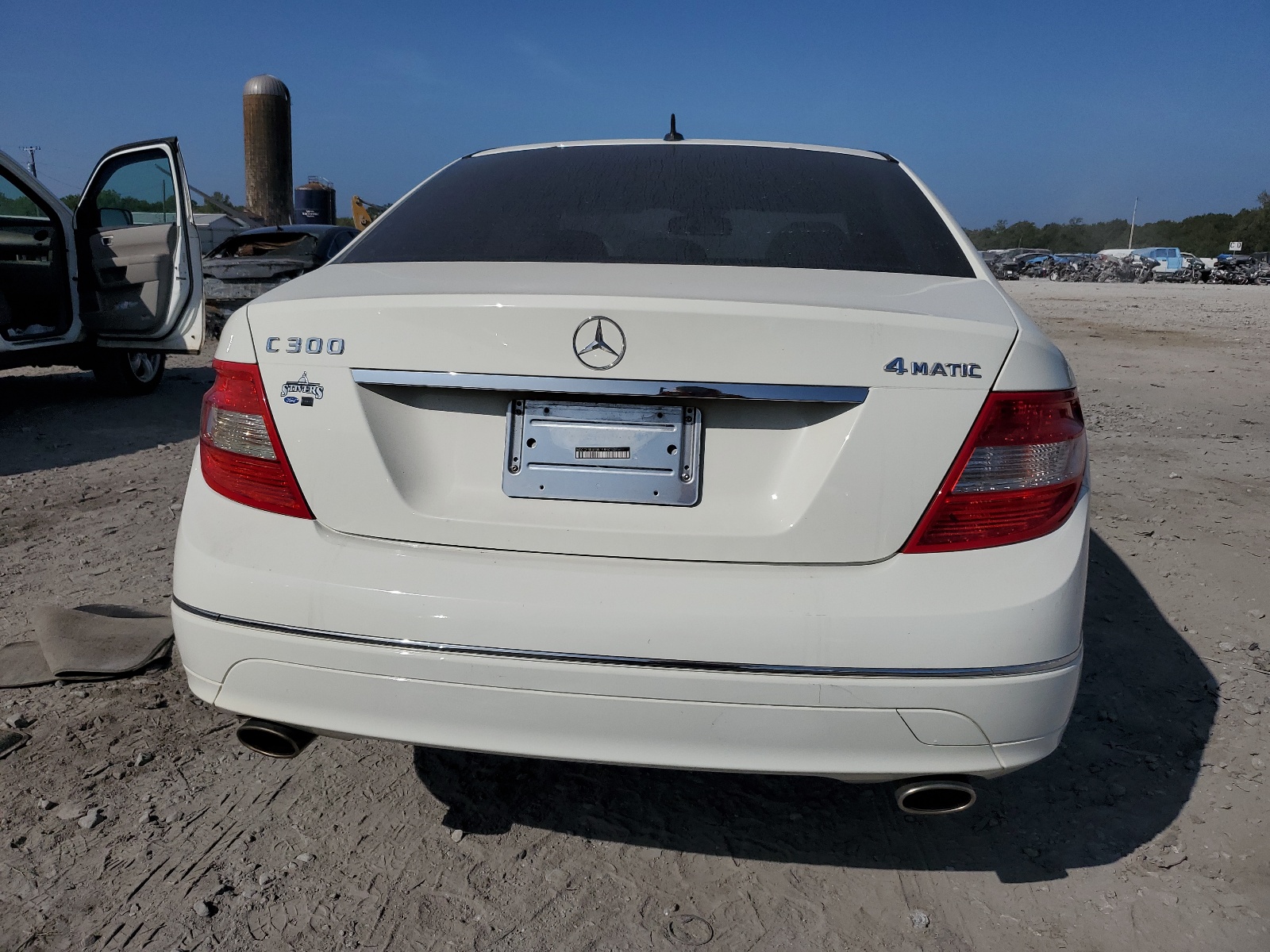 WDDGF8BB1BR158541 2011 Mercedes-Benz C 300 4Matic