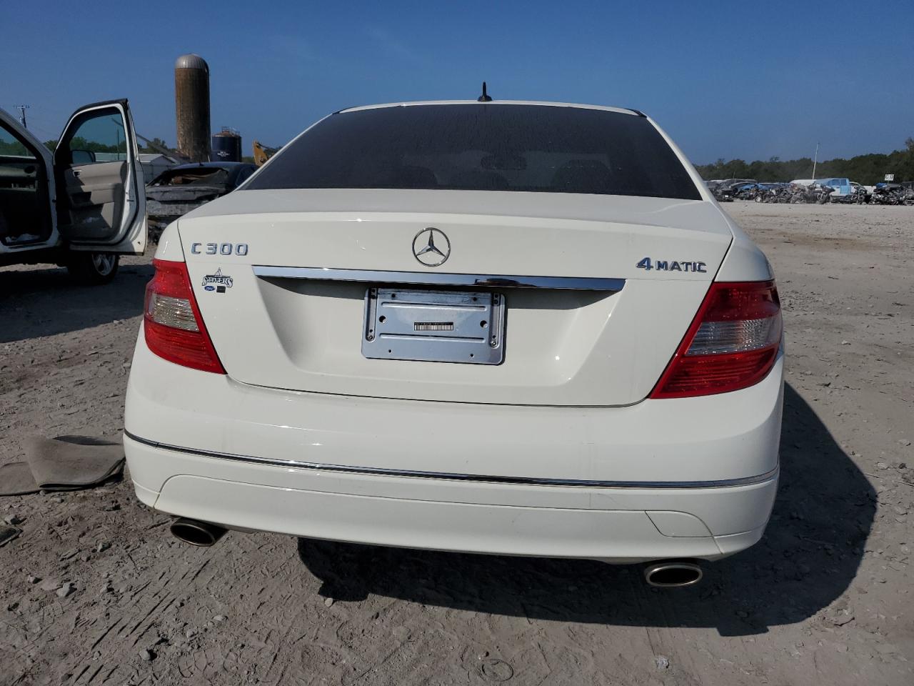 2011 Mercedes-Benz C 300 4Matic VIN: WDDGF8BB1BR158541 Lot: 70663553