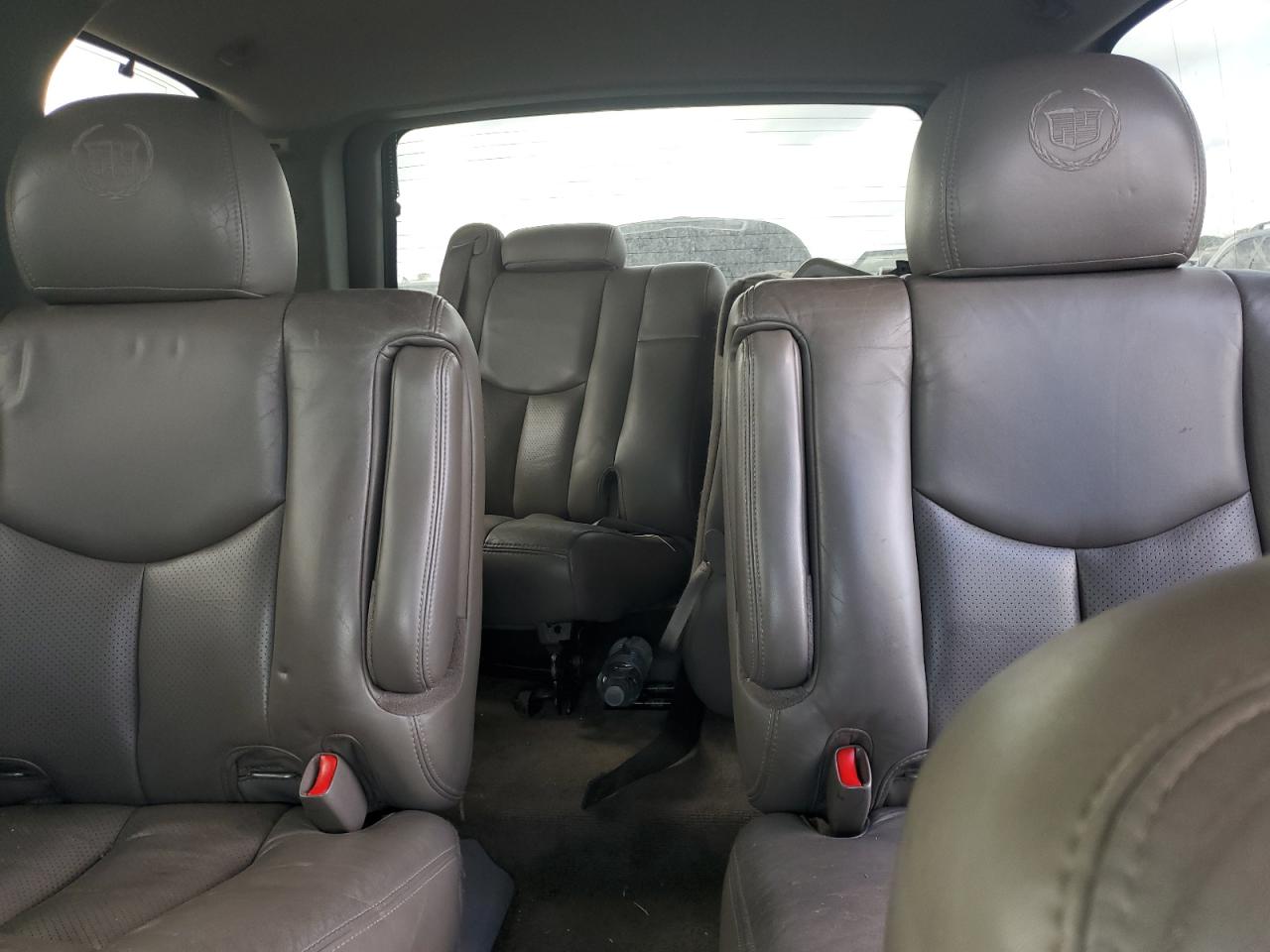 2006 Cadillac Escalade Luxury VIN: 1GYEC63N96R124290 Lot: 73356323