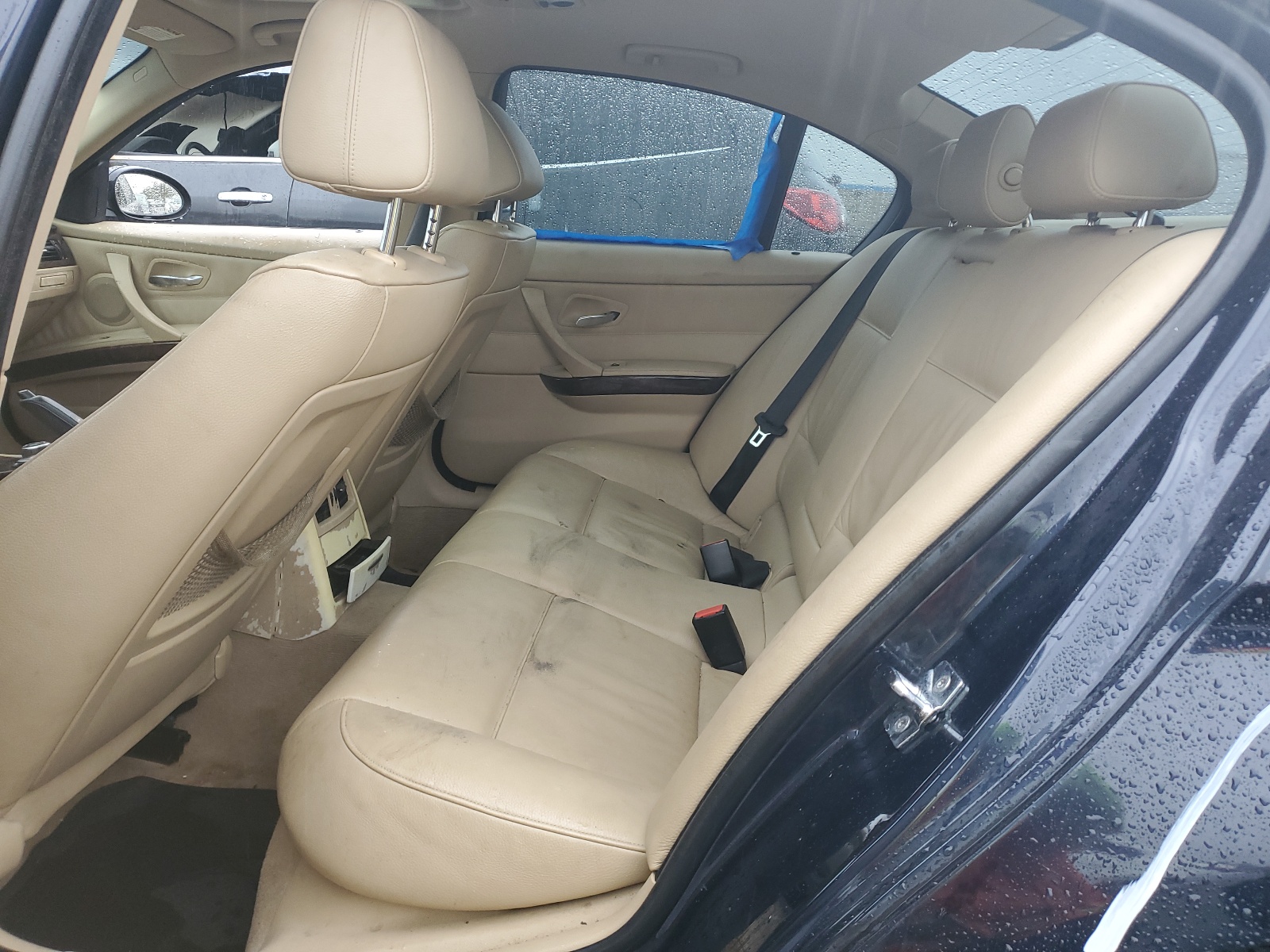 WBAVC93517KX54819 2007 BMW 328 Xi