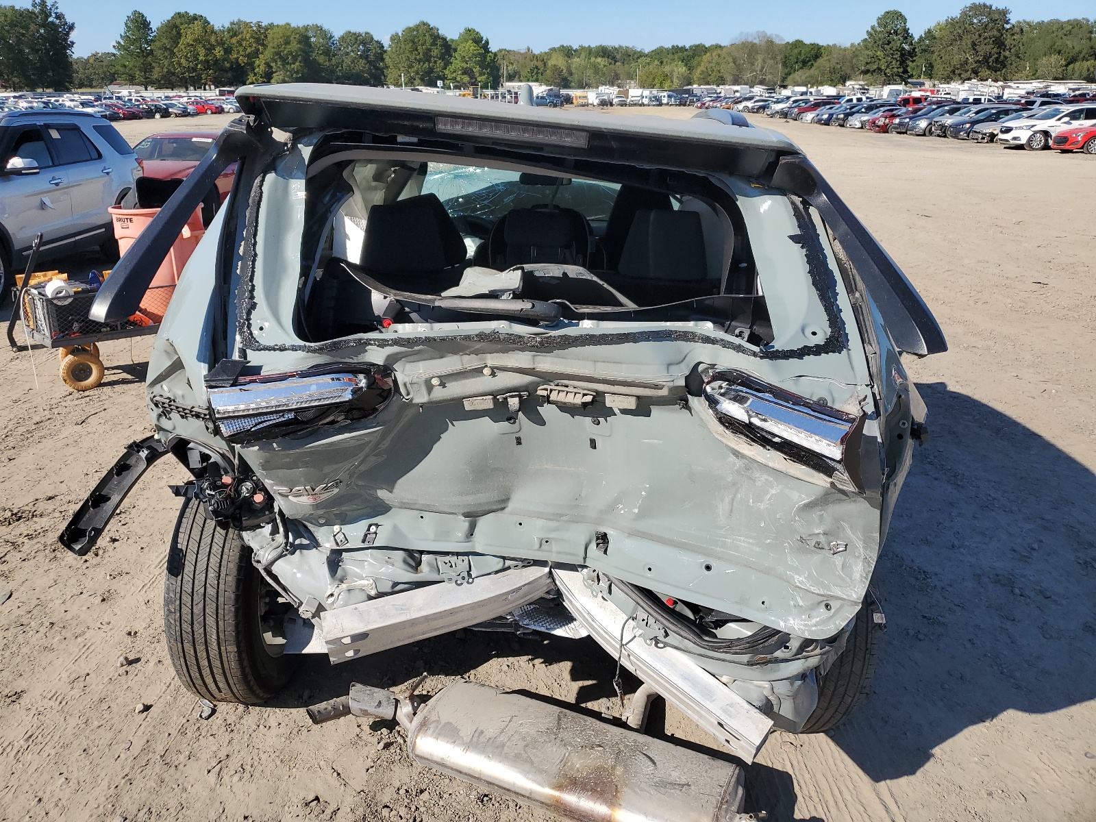 2T3W1RFV4MW142321 2021 Toyota Rav4 Xle