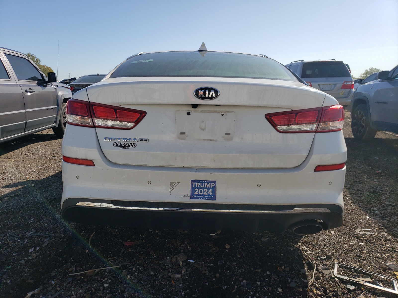 5XXGT4L33LG393319 2020 Kia Optima Lx