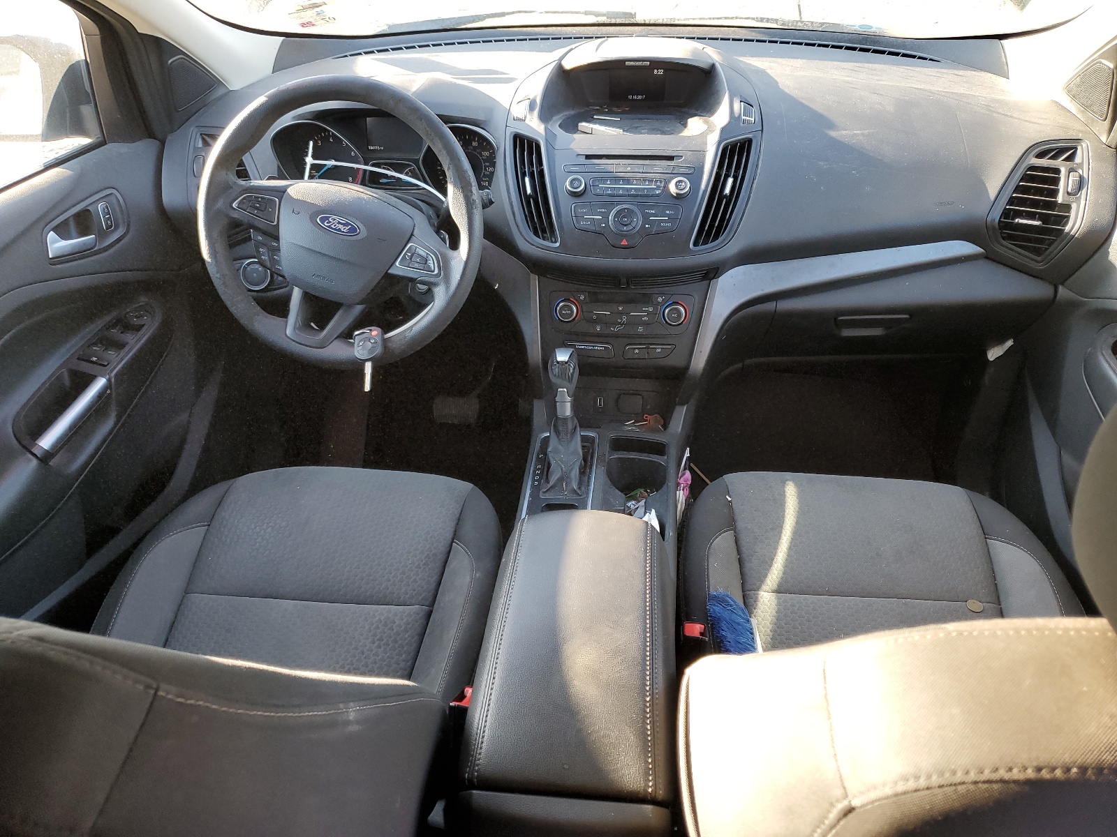 1FMCU0G9XHUC52683 2017 Ford Escape Se