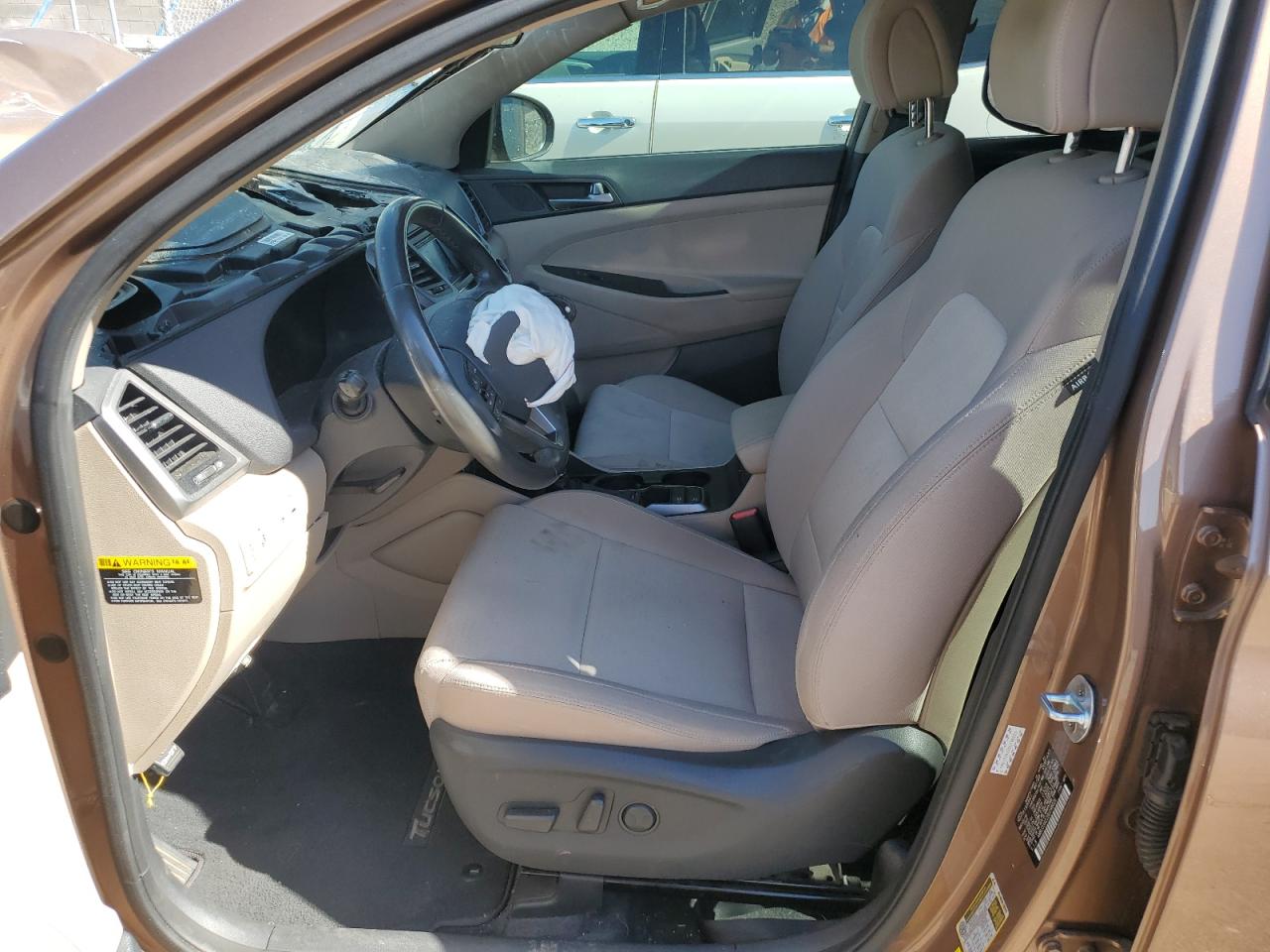 2016 Hyundai Tucson Limited VIN: KM8J33A22GU198026 Lot: 69319674