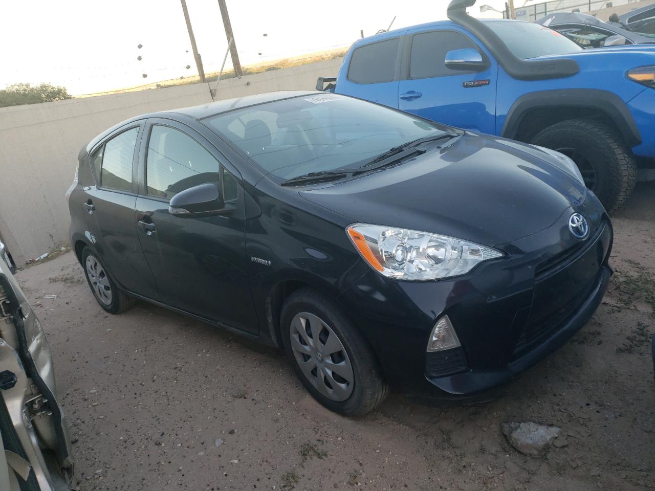 2013 Toyota Prius C VIN: JTDKDTB30D1552524 Lot: 70134923