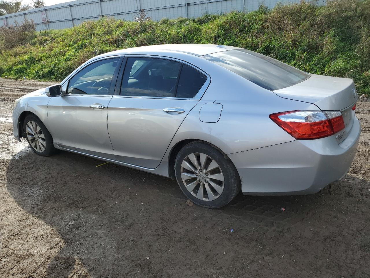 1HGCR2F87FA144709 2015 Honda Accord Exl