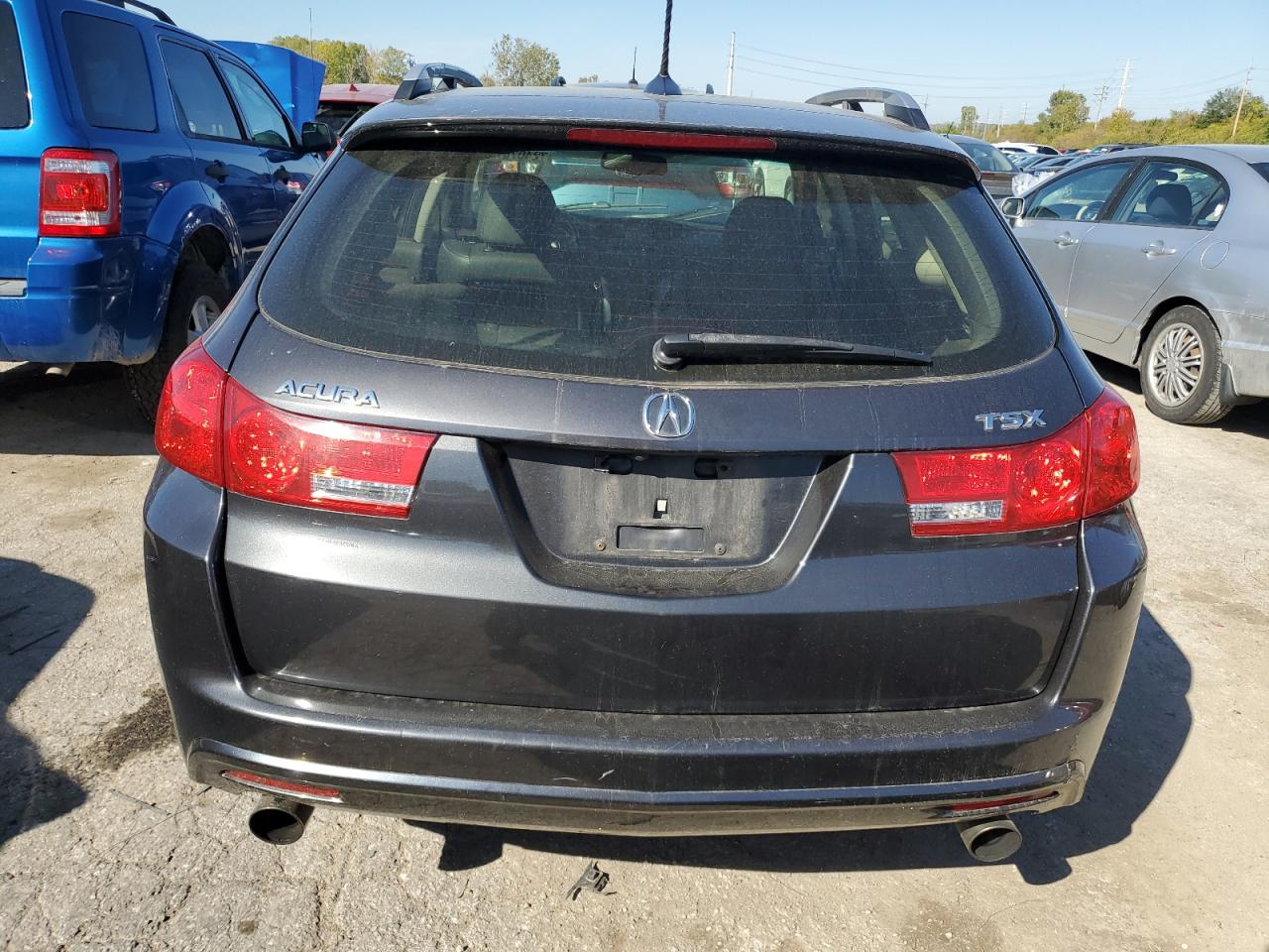 JH4CW2H62DC000164 2013 Acura Tsx Tech