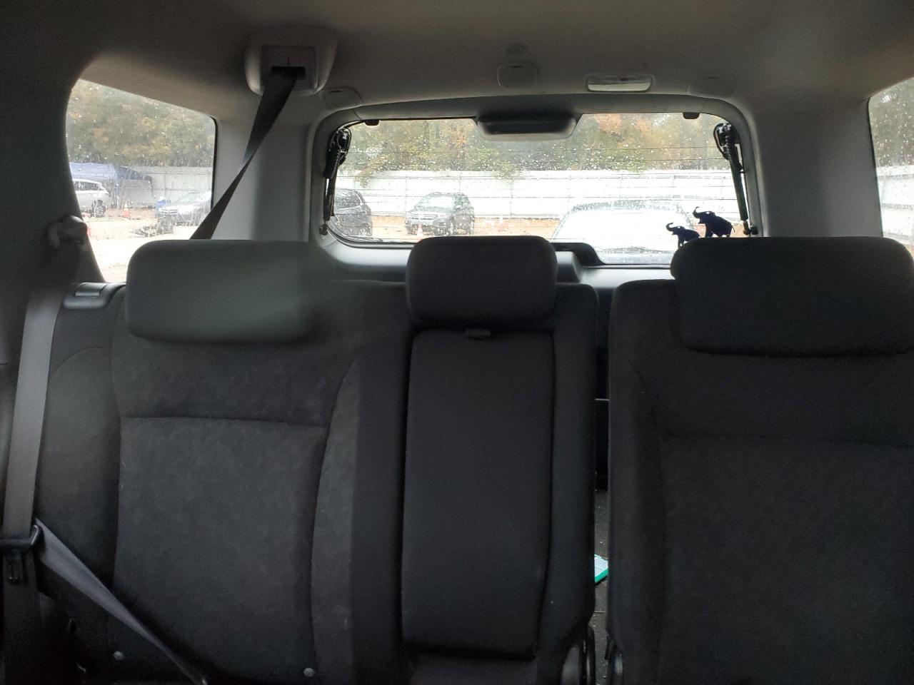 2005 Honda Cr-V Lx VIN: JHLRD68585C015840 Lot: 74023113