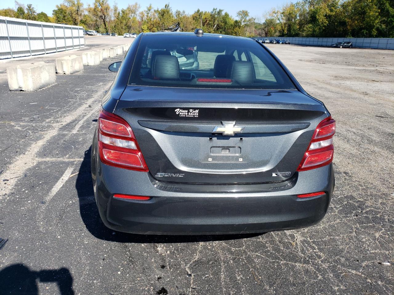 2019 Chevrolet Sonic Premier VIN: 1G1JF5SB9K4122830 Lot: 72084973