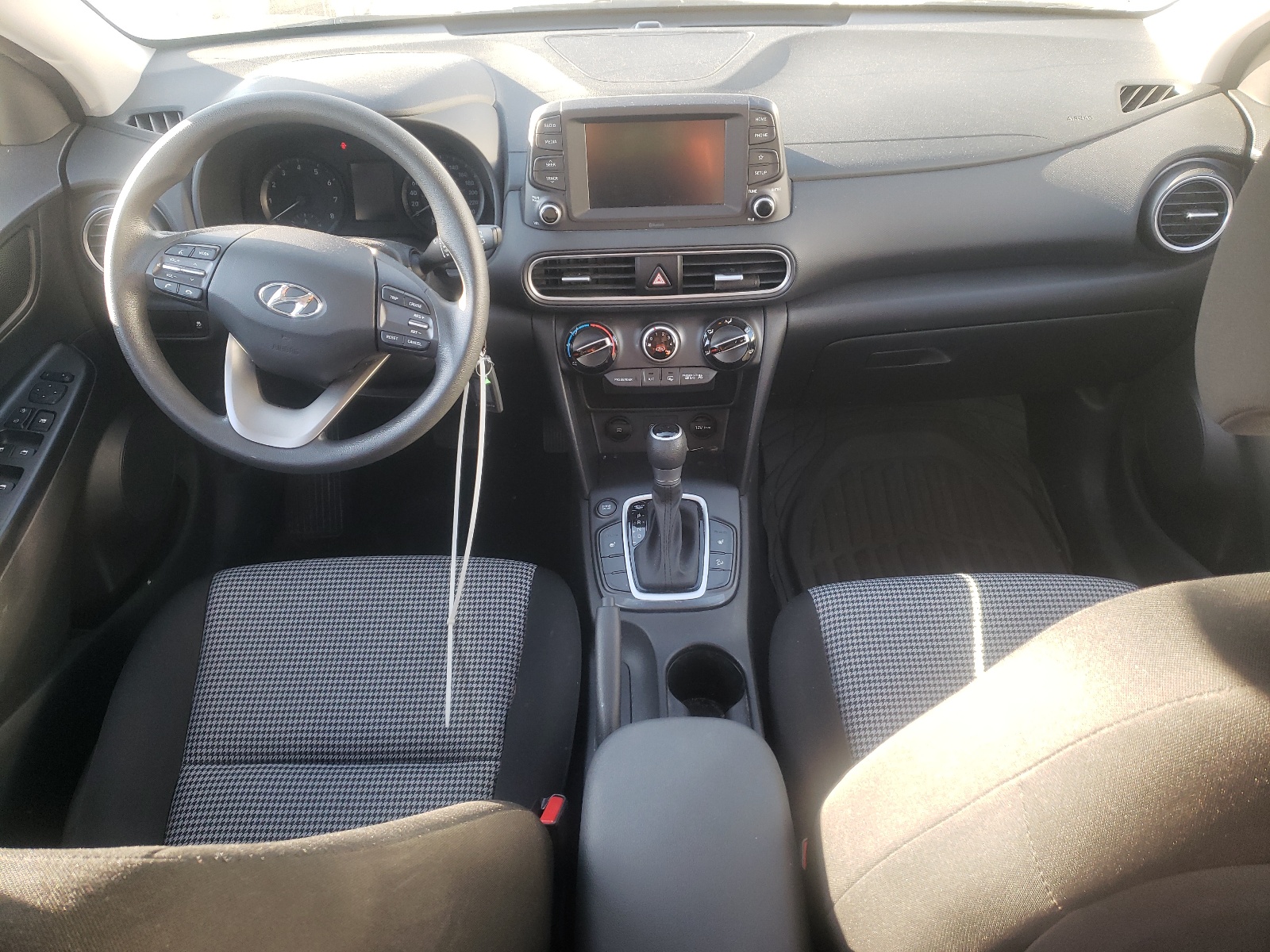 KM8K12AA9MU692651 2021 Hyundai Kona Se