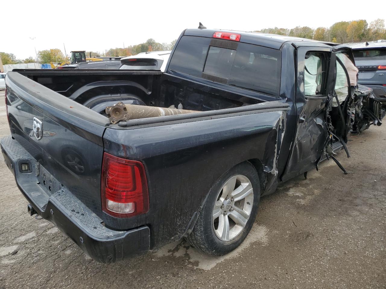 1C6RR6MT5DS597569 2013 Ram 1500 Sport