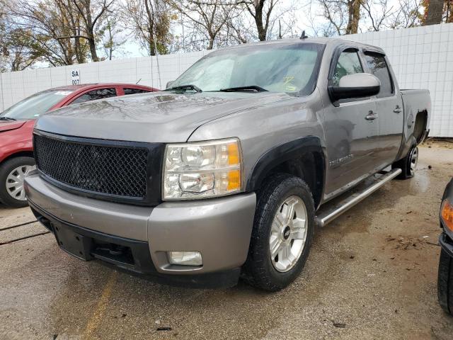 2007 Chevrolet Silverado K1500 Crew Cab للبيع في Bridgeton، MO - Vandalism