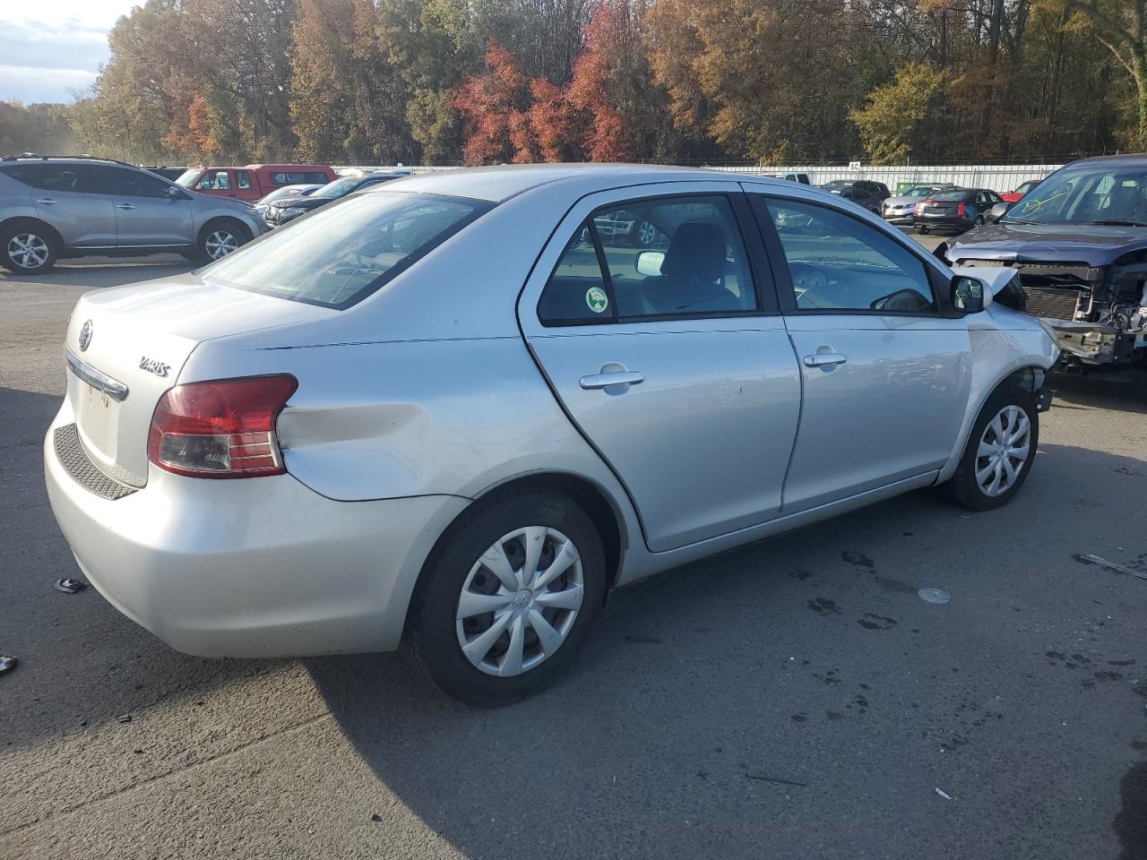 JTDBT923581239951 2008 Toyota Yaris