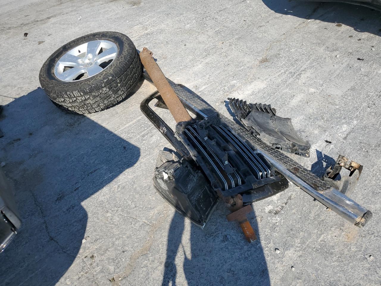 2014 Ram 1500 Sport VIN: 1C6RR7MT1ES270416 Lot: 70660833