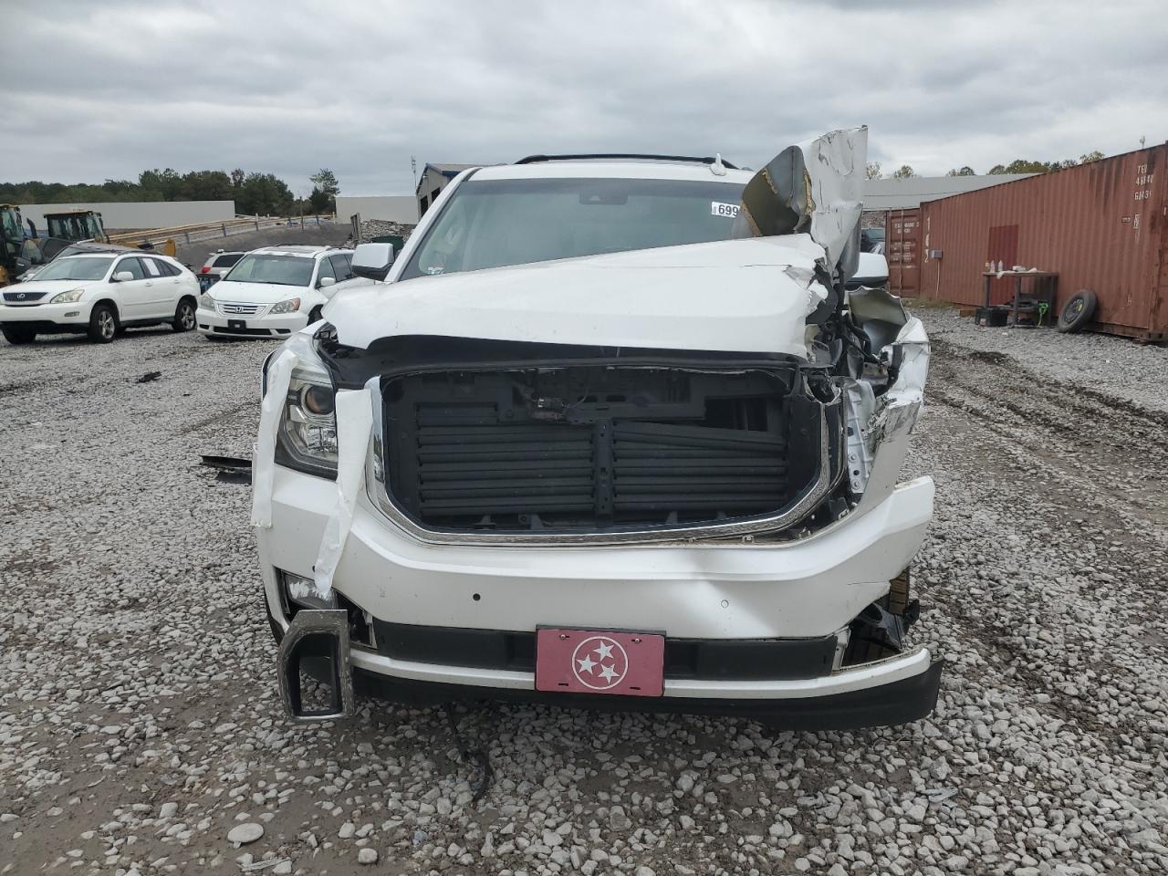 1GKS2HKJ6JR398842 2018 GMC Yukon Xl Denali