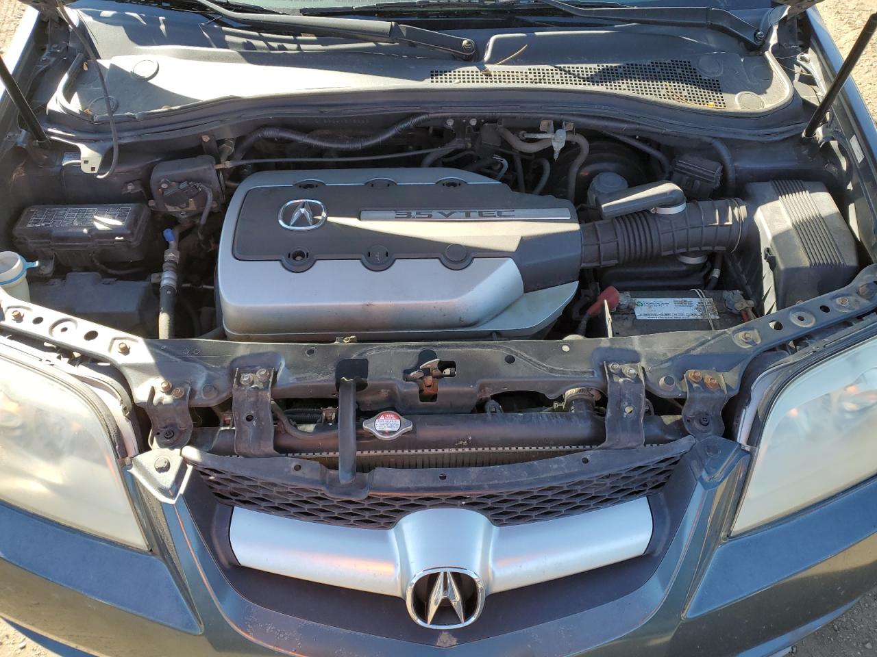 2004 Acura MDX - Image 12