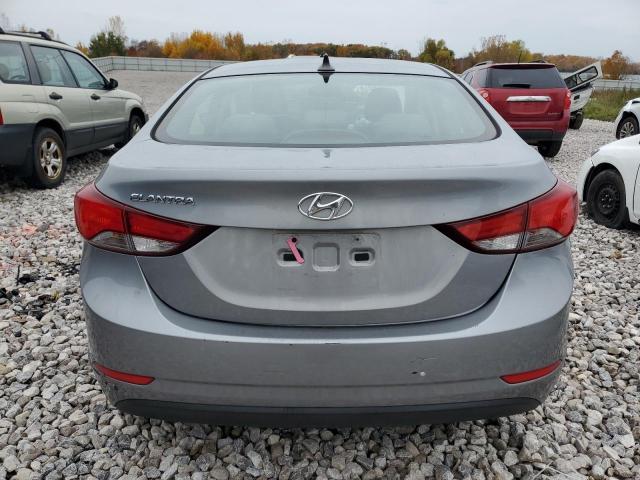 Седани HYUNDAI ELANTRA 2015 Сірий