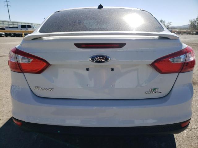 FORD FOCUS 2013 Белый