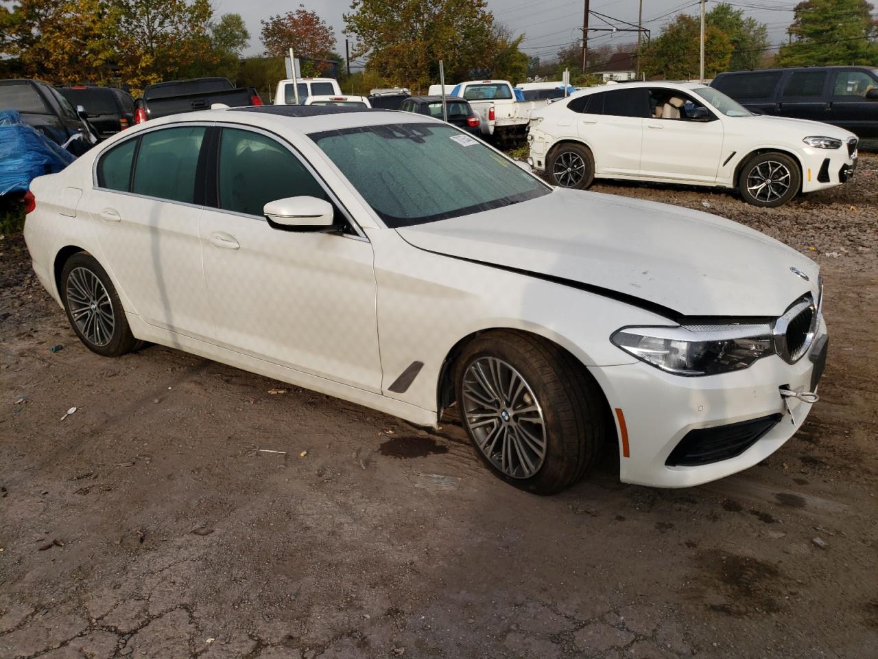 WBAJA7C57KG910866 2019 BMW 530 Xi