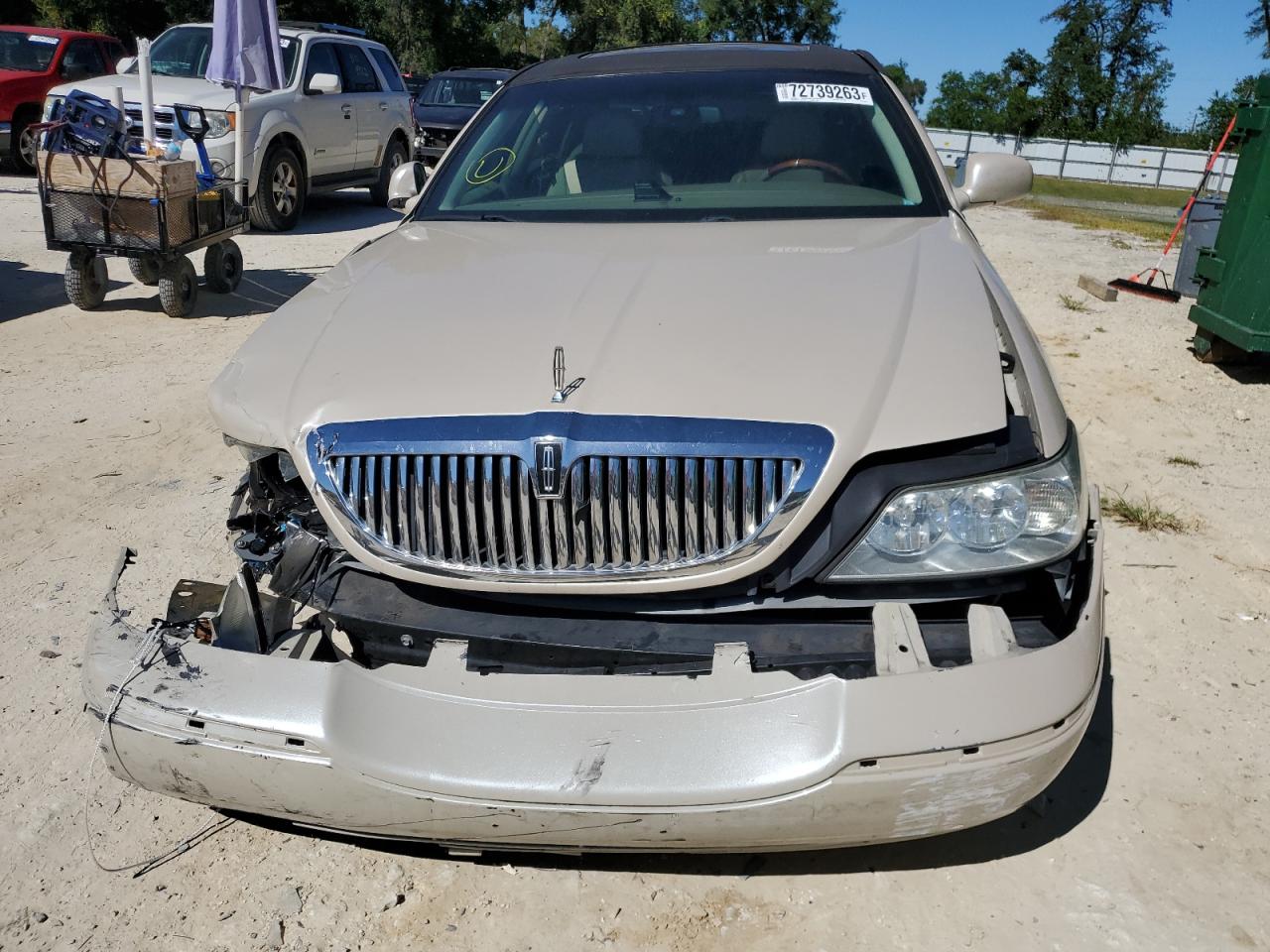 2003 Lincoln Town Car at GA - Tifton, Copart lot 72739263