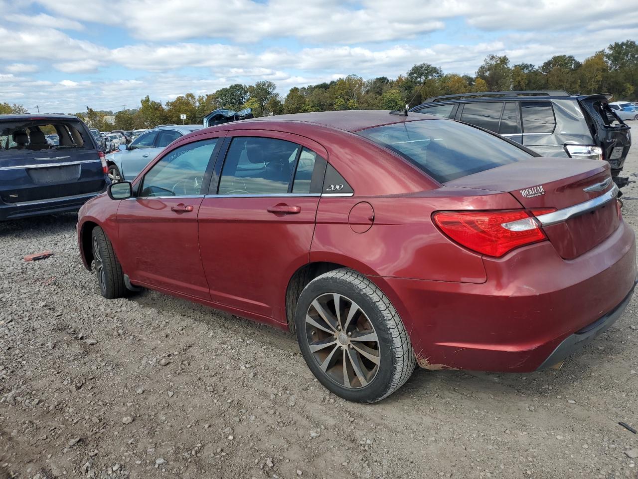 VIN 1C3CCBBG6DN766242 2013 CHRYSLER 200 no.2