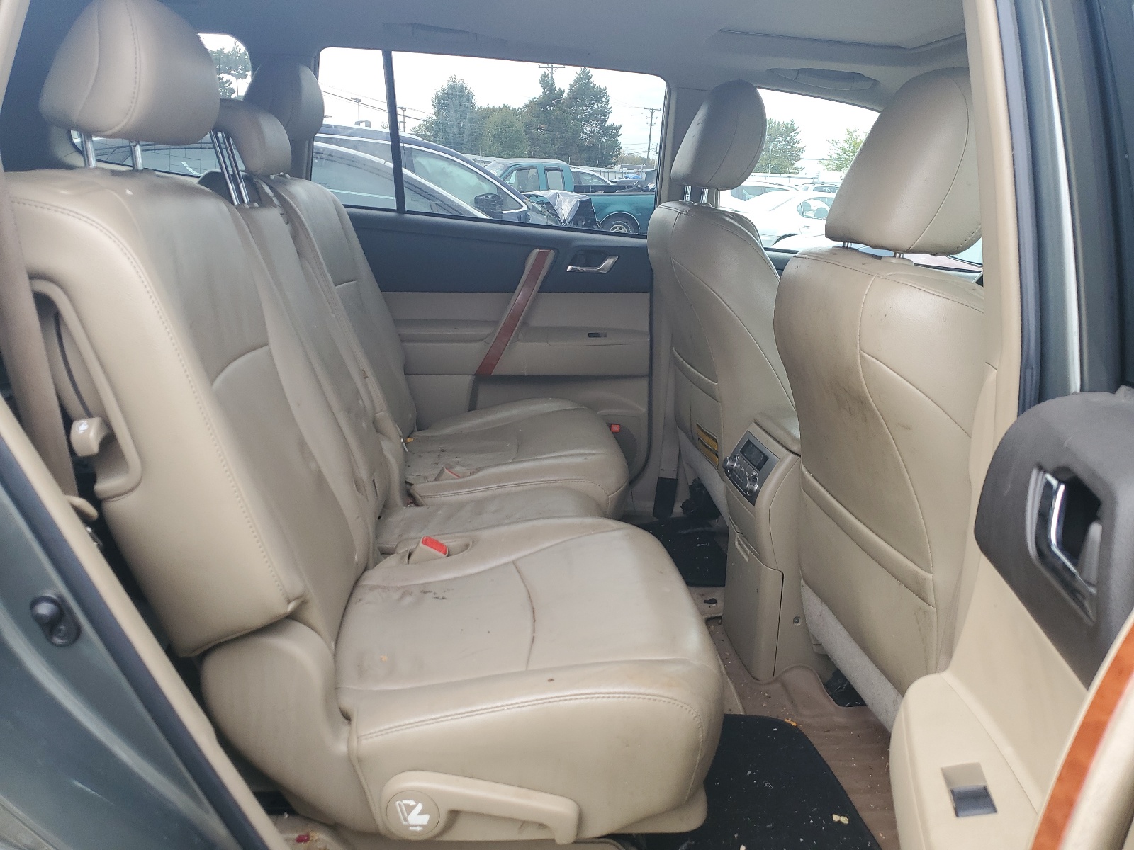 5TDDK3EH7AS032647 2010 Toyota Highlander Limited