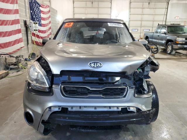  KIA SOUL 2013 Сірий