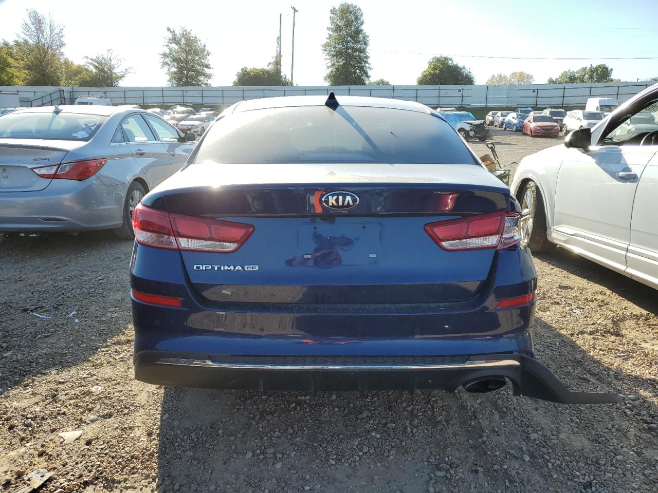 2020 Kia Optima Lx VIN: 5XXGT4L31LG414426 Lot: 73201233