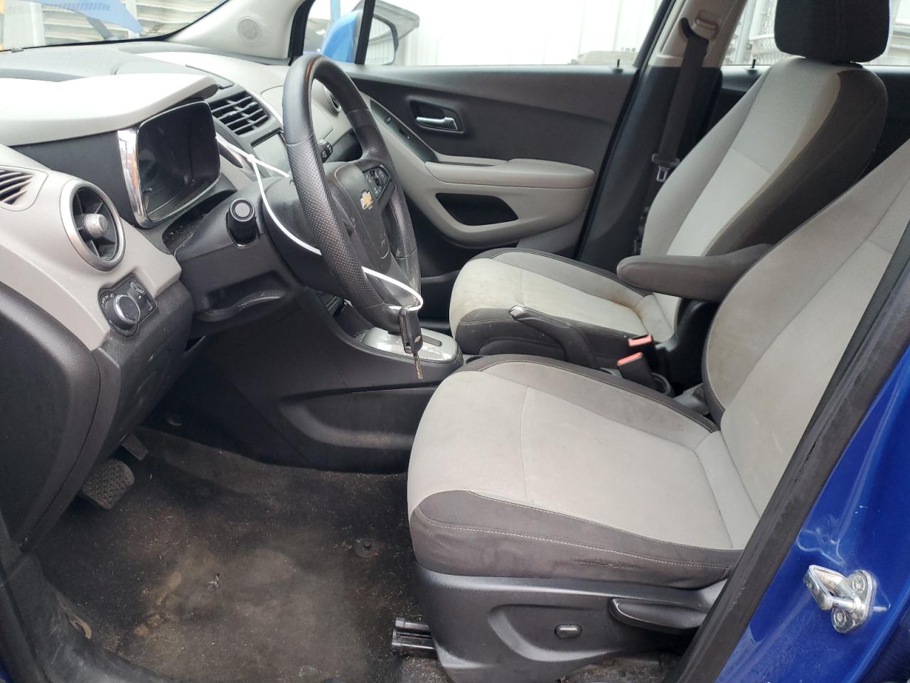 2016 Chevrolet Trax Ls VIN: KL7CJKSB6GB672984 Lot: 74340533