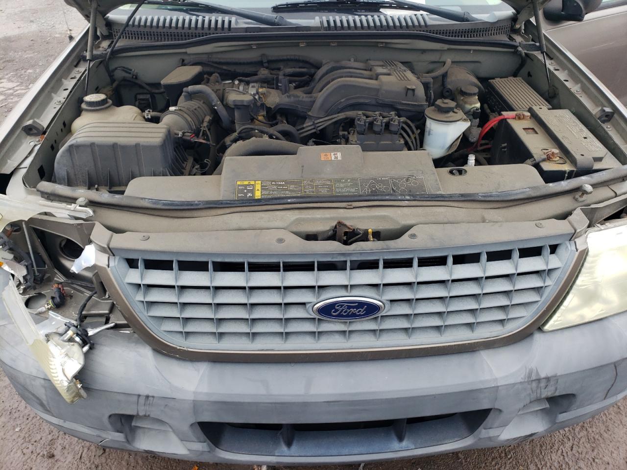 2004 Ford Explorer Xls VIN: 1FMZU72K44UA67813 Lot: 74307453