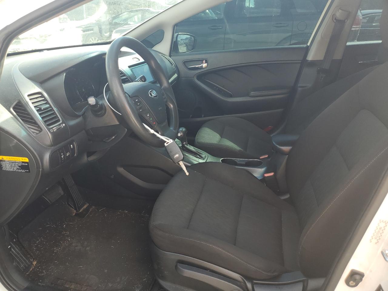 2016 Kia Forte - Image 7