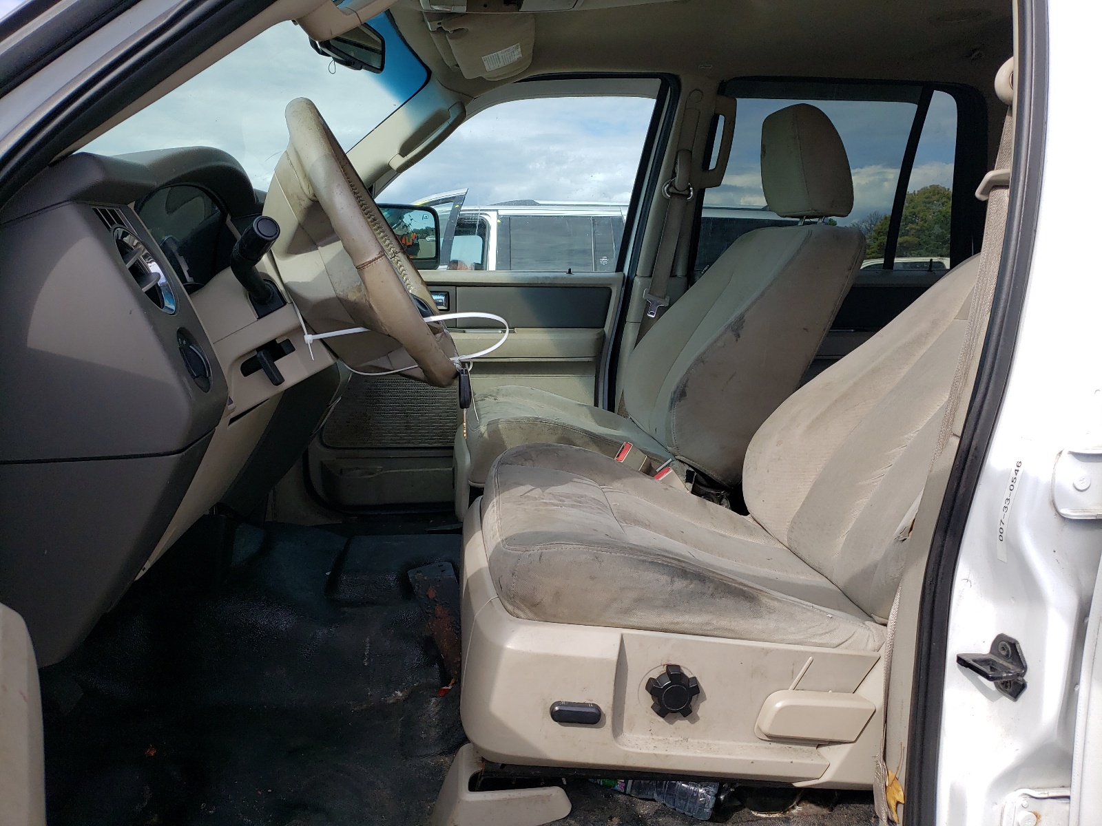 1FMJU1G57AEB56021 2010 Ford Expedition Xlt