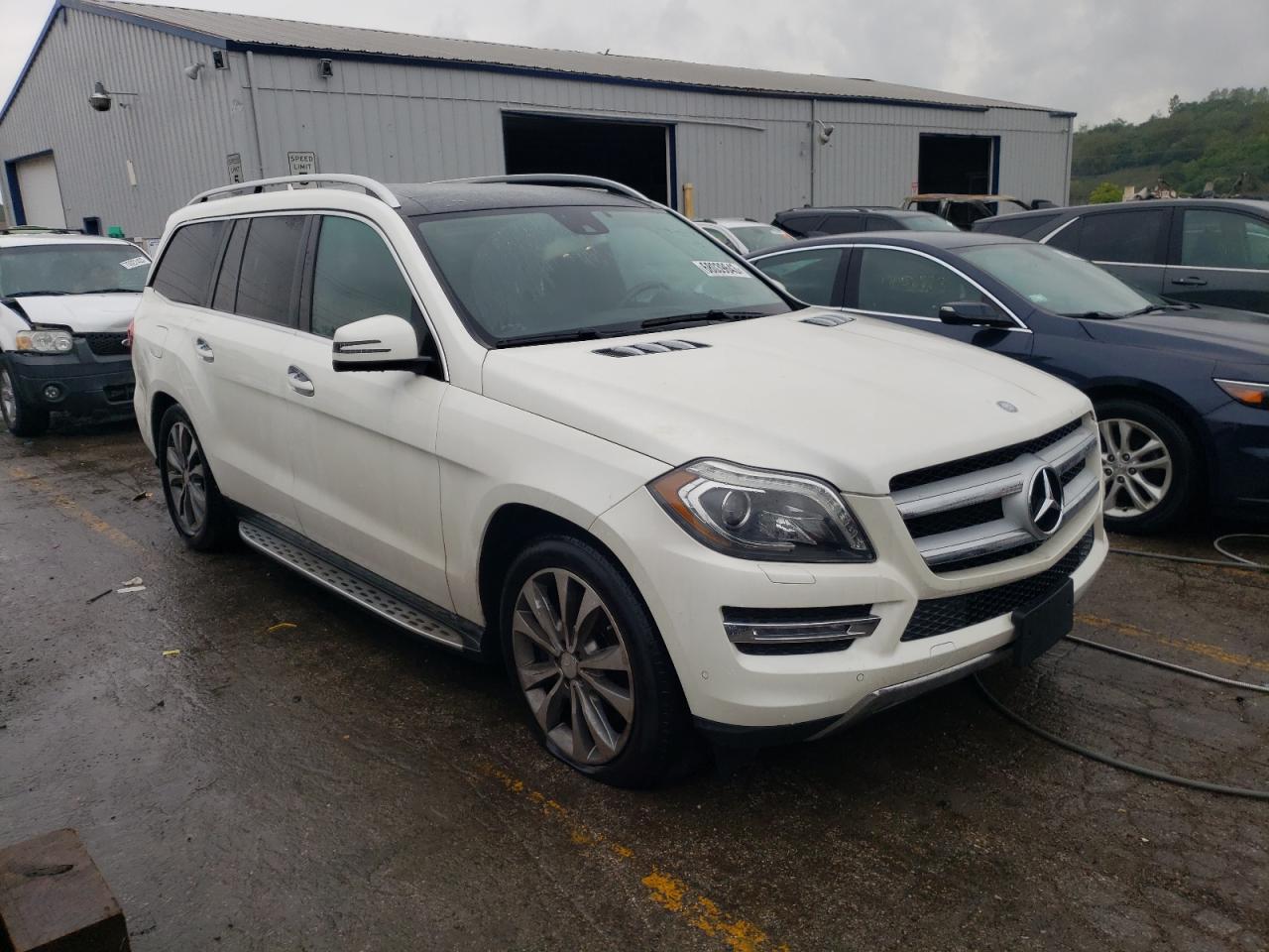 VIN 4JGDF7CE4DA244567 2013 MERCEDES-BENZ GL-CLASS no.4