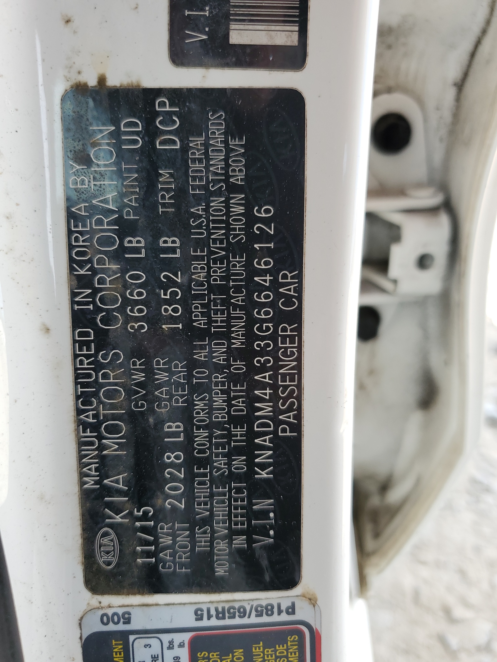 KNADM4A33G6646126 2016 Kia Rio Lx