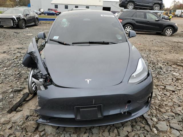  TESLA MODEL 3 2022 Серый