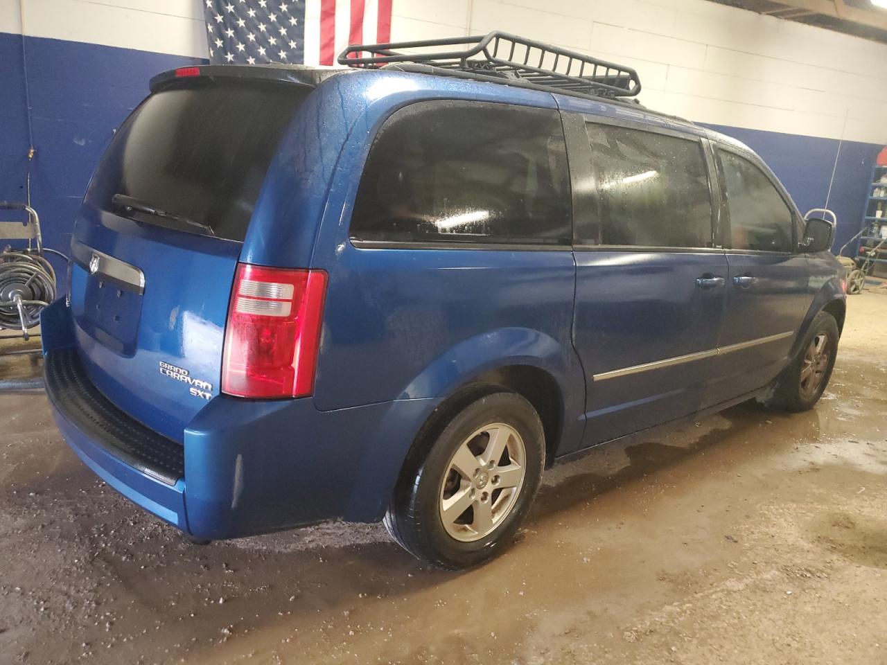 2010 Dodge Caravan - Image 3