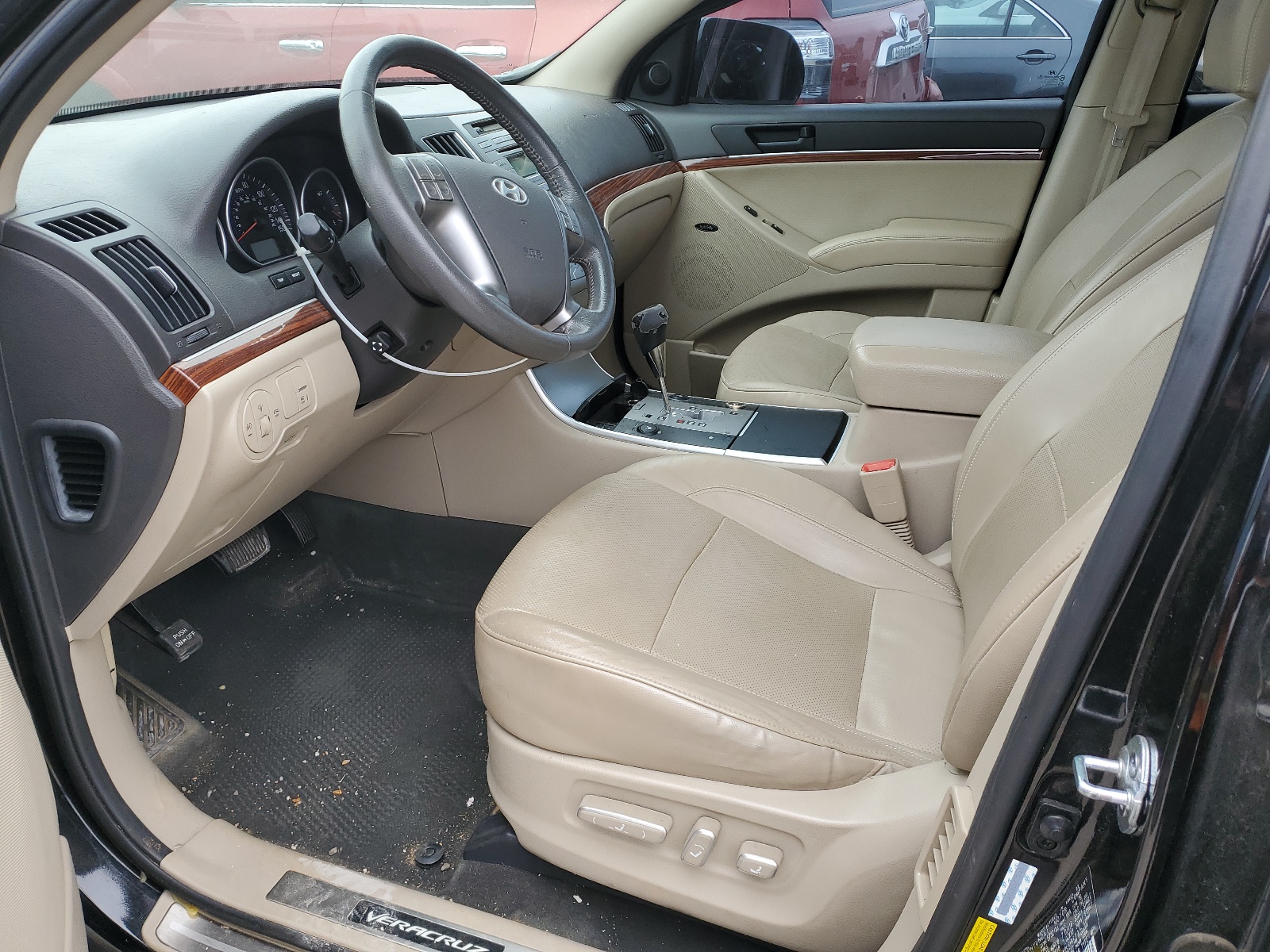 KM8NU4CC2BU170469 2011 Hyundai Veracruz Gls