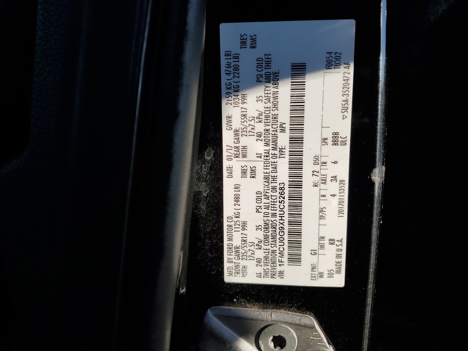 1FMCU0G9XHUC52683 2017 Ford Escape Se