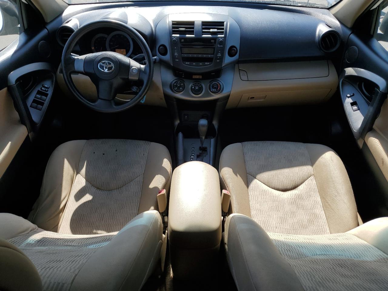 2011 Toyota RAV 4 - Image 8