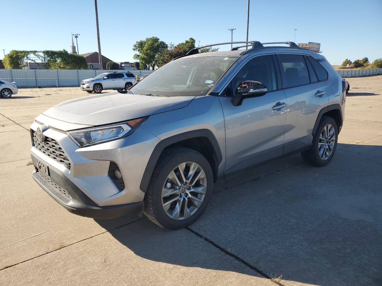 2021 Toyota RAV 4 - Image 1
