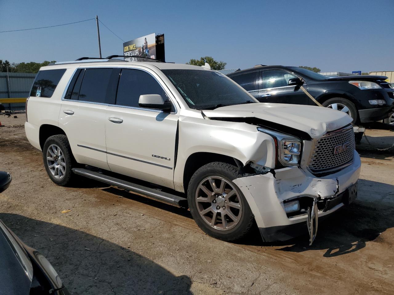 1GKS1CKJ4FR554485 2015 GMC Yukon Denali